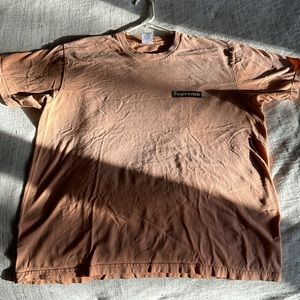 Supreme Spiral T-Shirt in Peach size Large